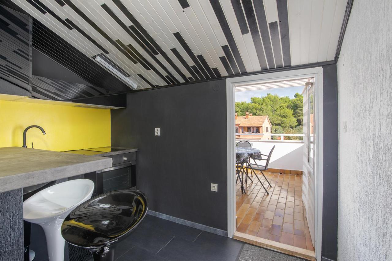 Apartman Piljan Pula Exterior photo